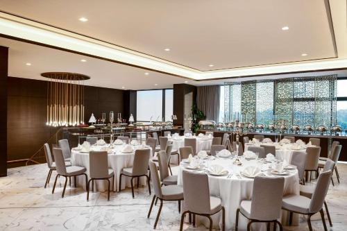 waldorf astoria kuwait