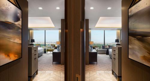 waldorf astoria kuwait