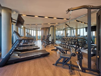 aparthotel adagio dubai deira