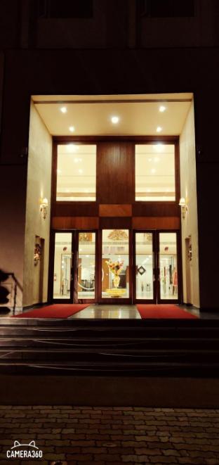 hotel platinum shravasti