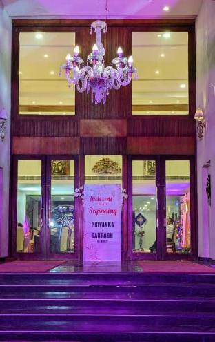 hotel platinum shravasti