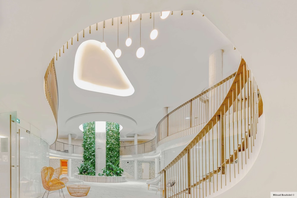 kyriad lyon ouest limonest