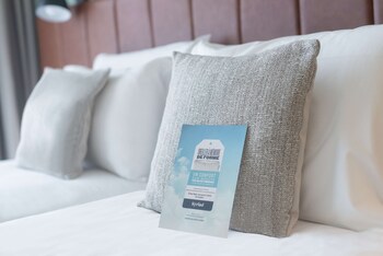 kyriad lyon ouest limonest