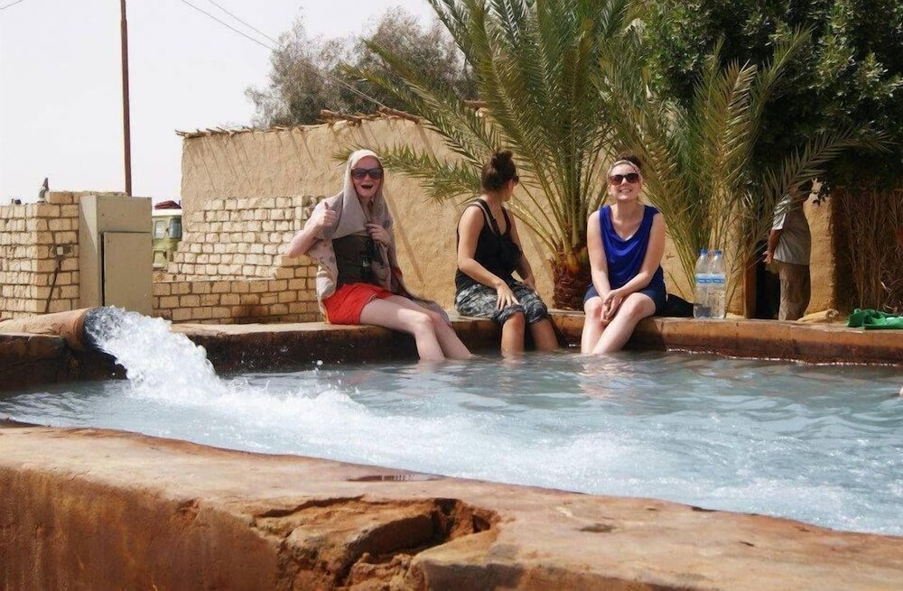 al bawiti