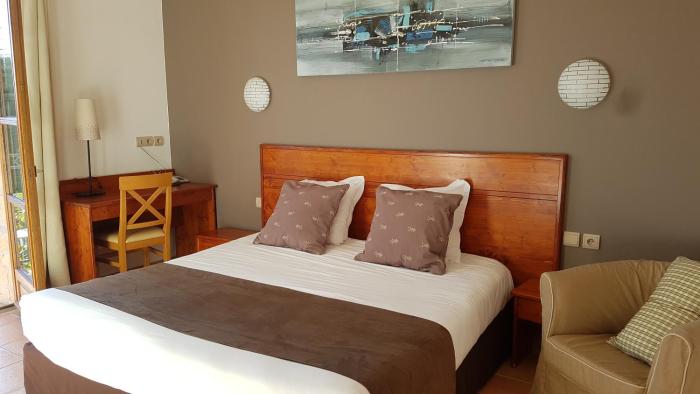 saint jean le centenier