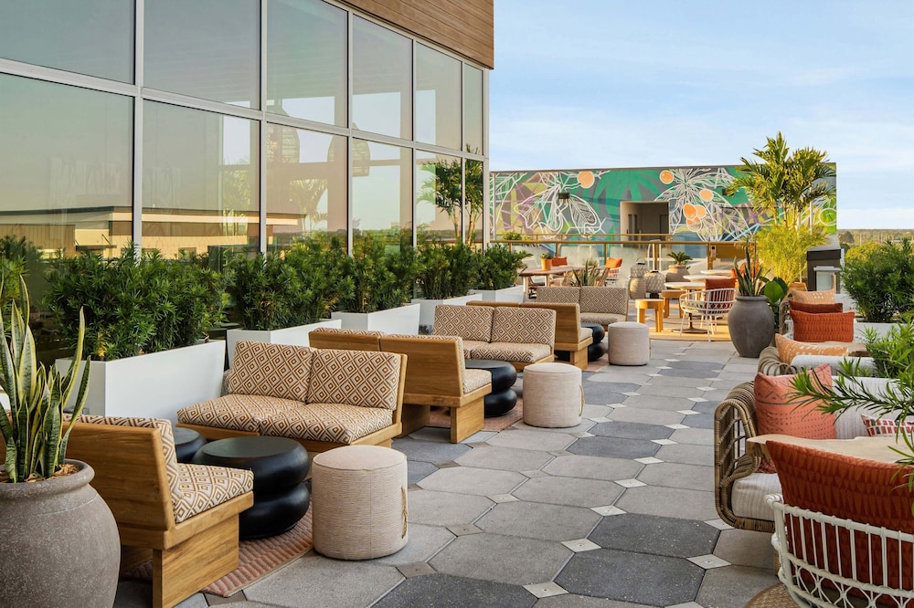 element tampa midtown