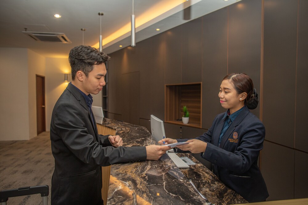 regatta suites