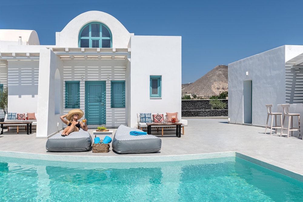 santa irina luxury sunny lofts