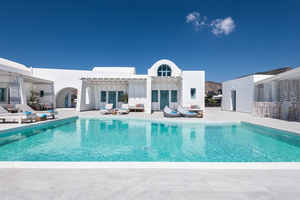 santa irina luxury sunny lofts