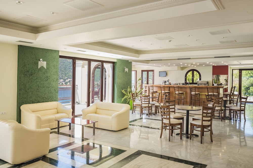kefalonia bay palace