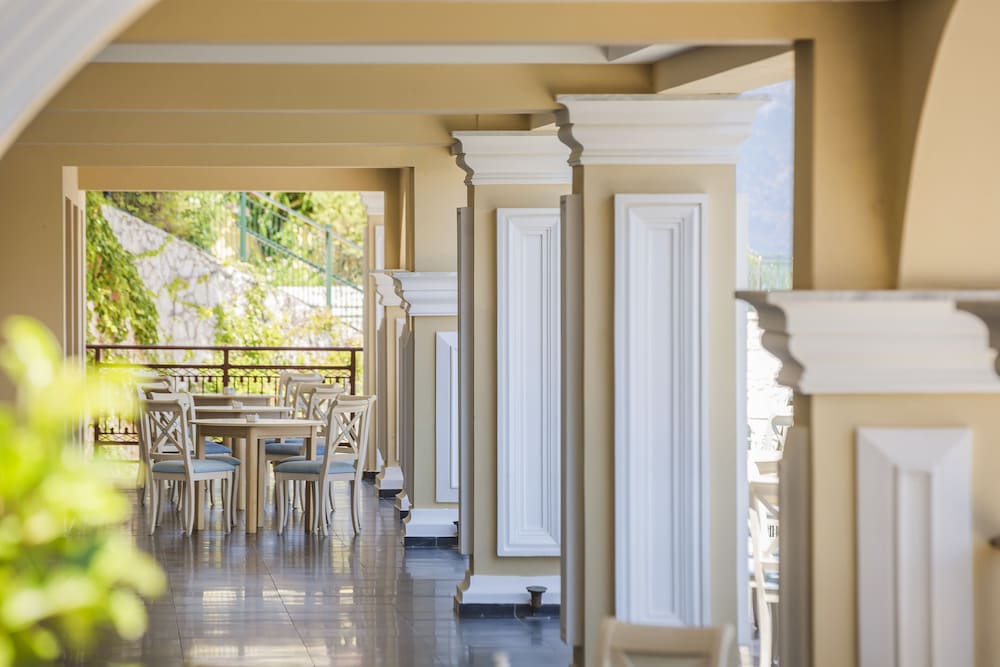 kefalonia bay palace