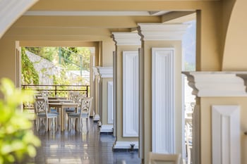 kefalonia bay palace