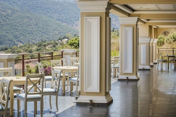 kefalonia bay palace