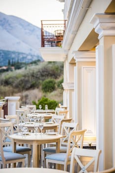 kefalonia bay palace