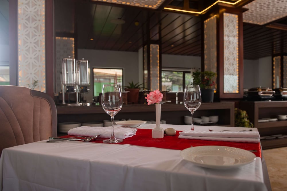 ramada by wyndham gangtok hotel and casino golden