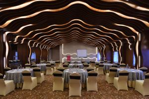 ramada by wyndham gangtok hotel and casino golden