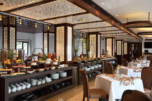 ramada by wyndham gangtok hotel and casino golden