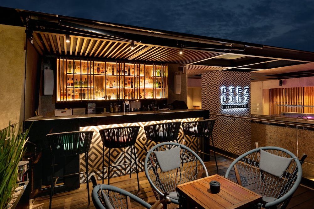 diez diez collection