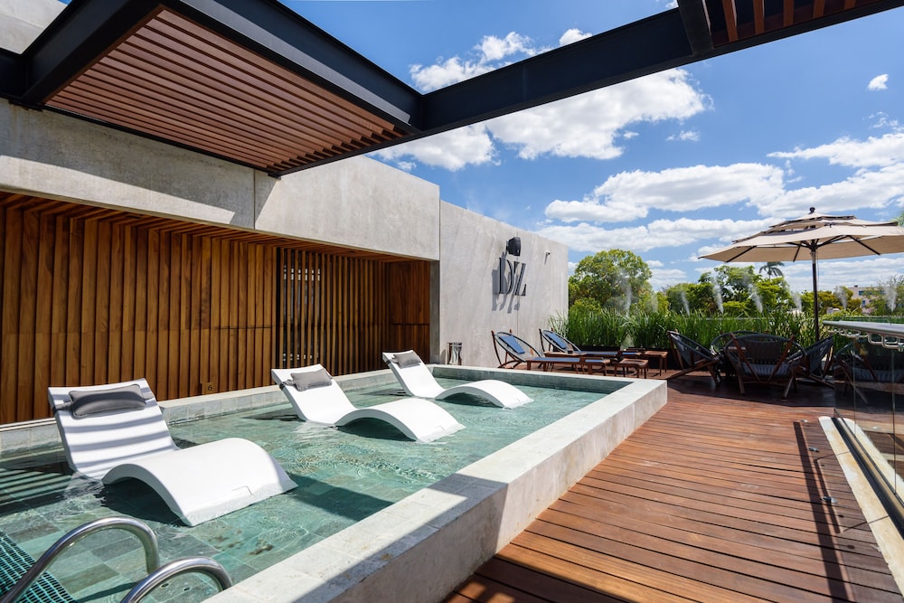 diez diez collection