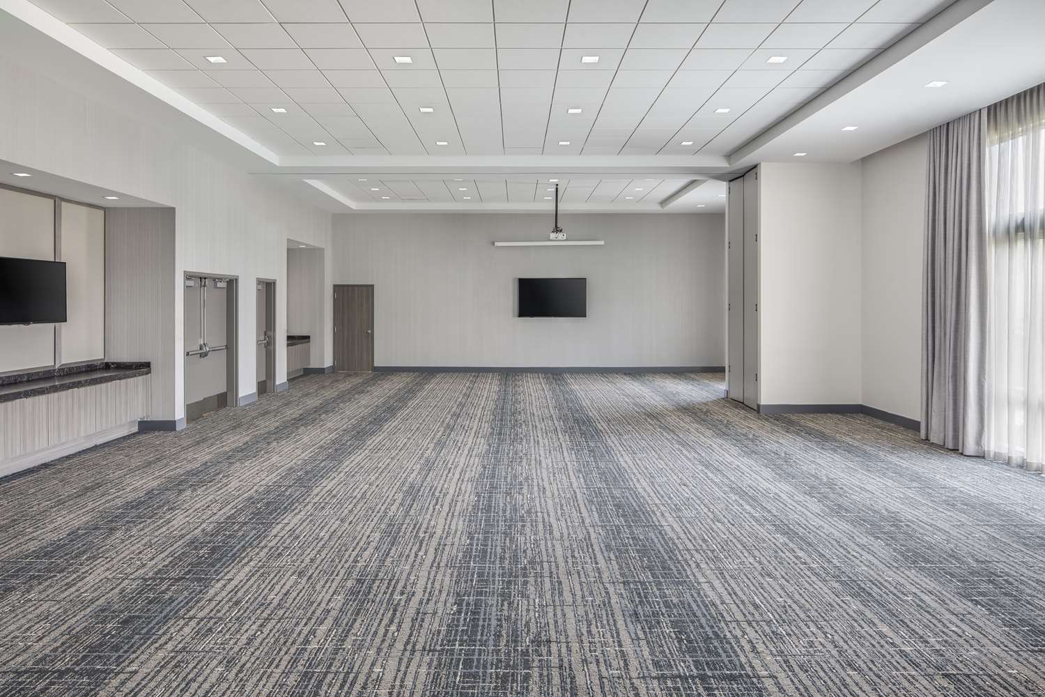 embassy suites by hilton atlanta midtown