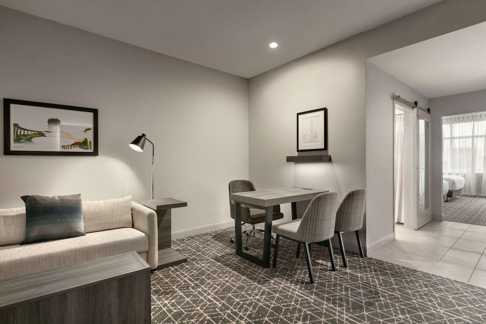 embassy suites by hilton atlanta midtown