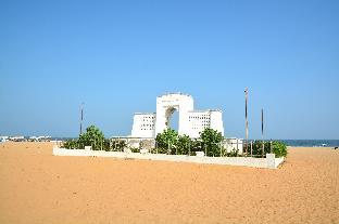 Hotel Half Moon,No.285,Vivekananda Street, Sh 49, Opp. Kfc, Sangam Colony, Kottivakkam, Chennai,3 star