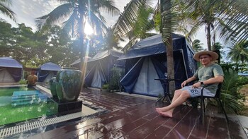 moonshine resort chumphon