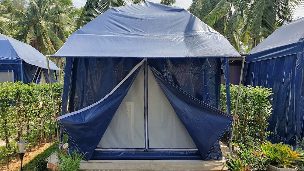 moonshine resort chumphon