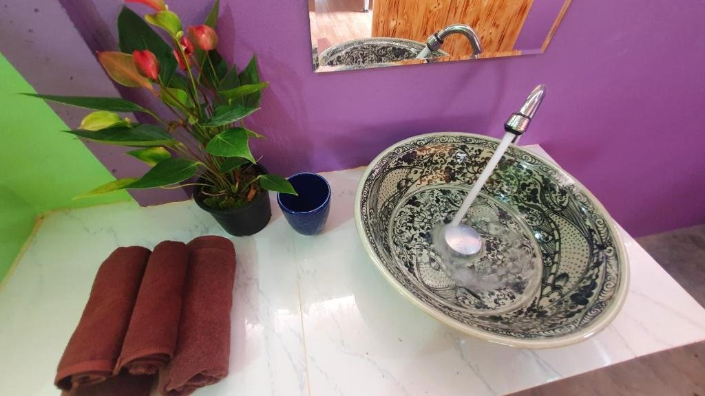 moonshine resort chumphon