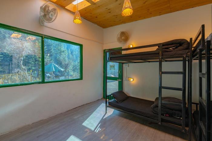 jungle hostel by whoopers