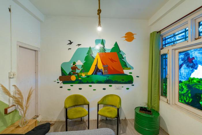 jungle hostel by whoopers