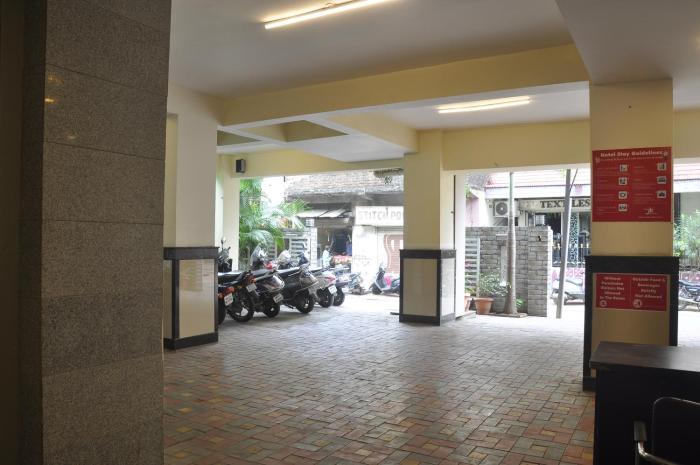 jk rooms 126 hotel parashar legacy