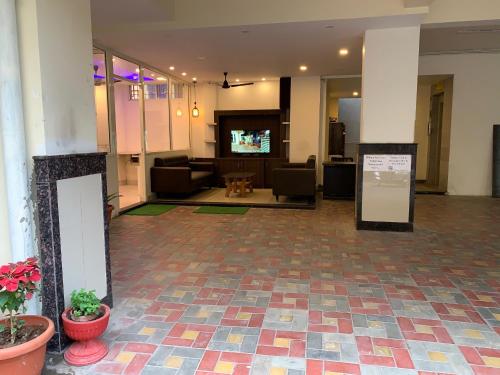 jk rooms 126 hotel parashar legacy