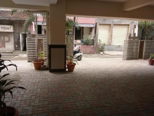 jk rooms 126 hotel parashar legacy