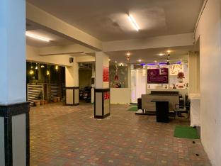 jk rooms 126 parashar legacy station