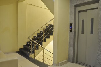 jk rooms 126 parashar legacy station