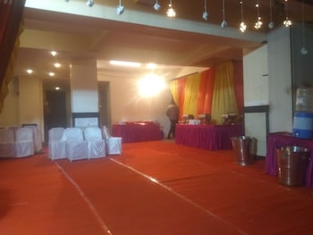 jk rooms 126 parashar legacy station