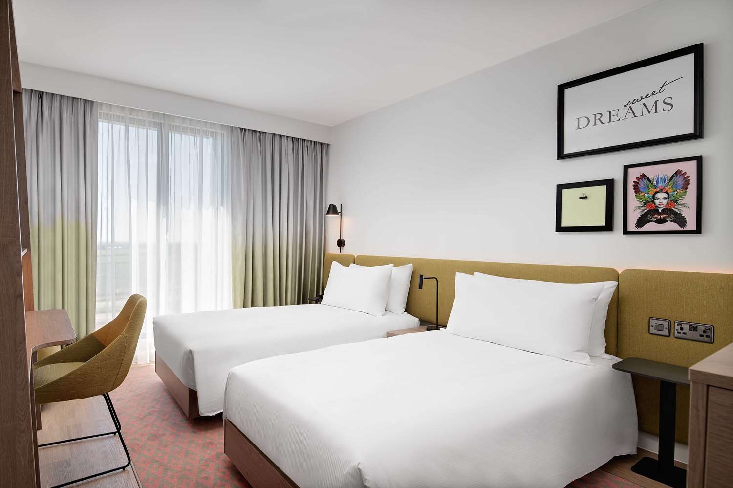 hampton by hilton high wycombe