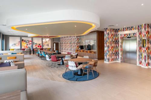 hampton by hilton high wycombe