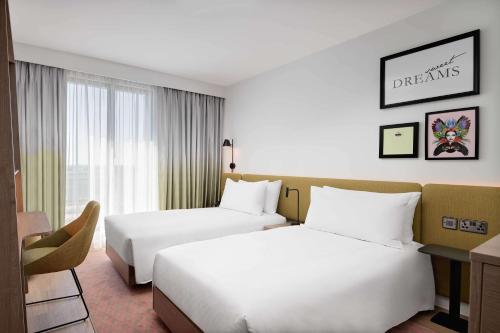 hampton by hilton high wycombe