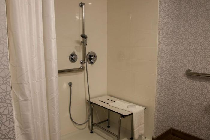 hampton inn and suites olean