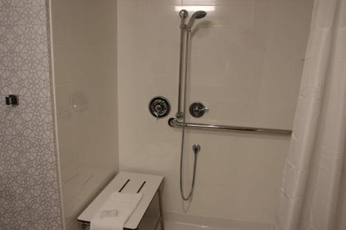 hampton inn and suites olean
