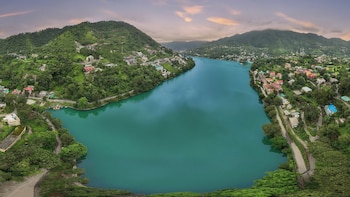 lake retreat bhimtal