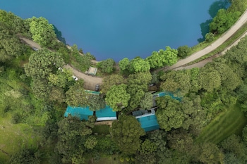 lake retreat bhimtal