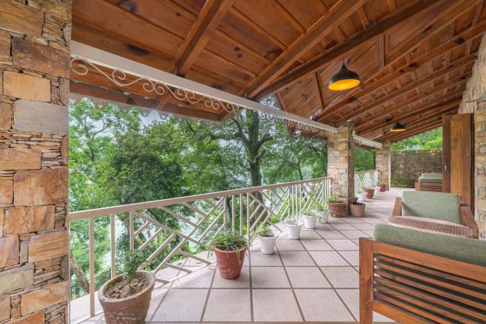 lake retreat bhimtal