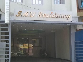 Sau Residency,Kanchipuram>>Chennai,3 star