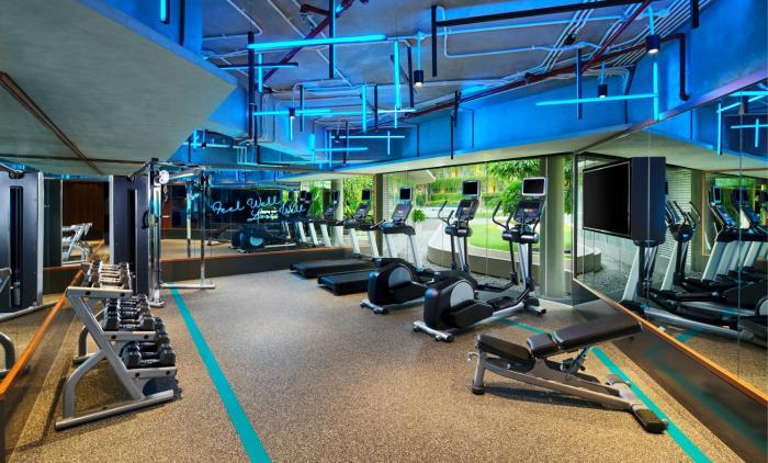 aloft bali kuta at beachwalk