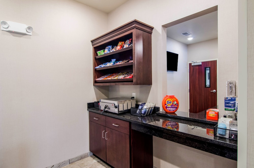 cobblestone hotel and suites andrews