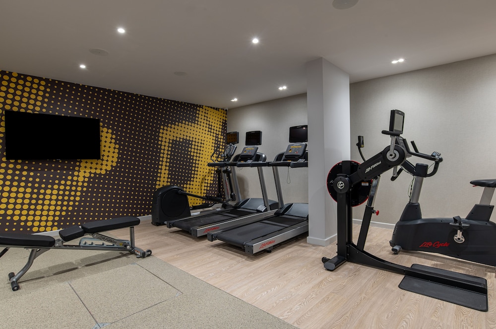 hampton by hilton canterbury