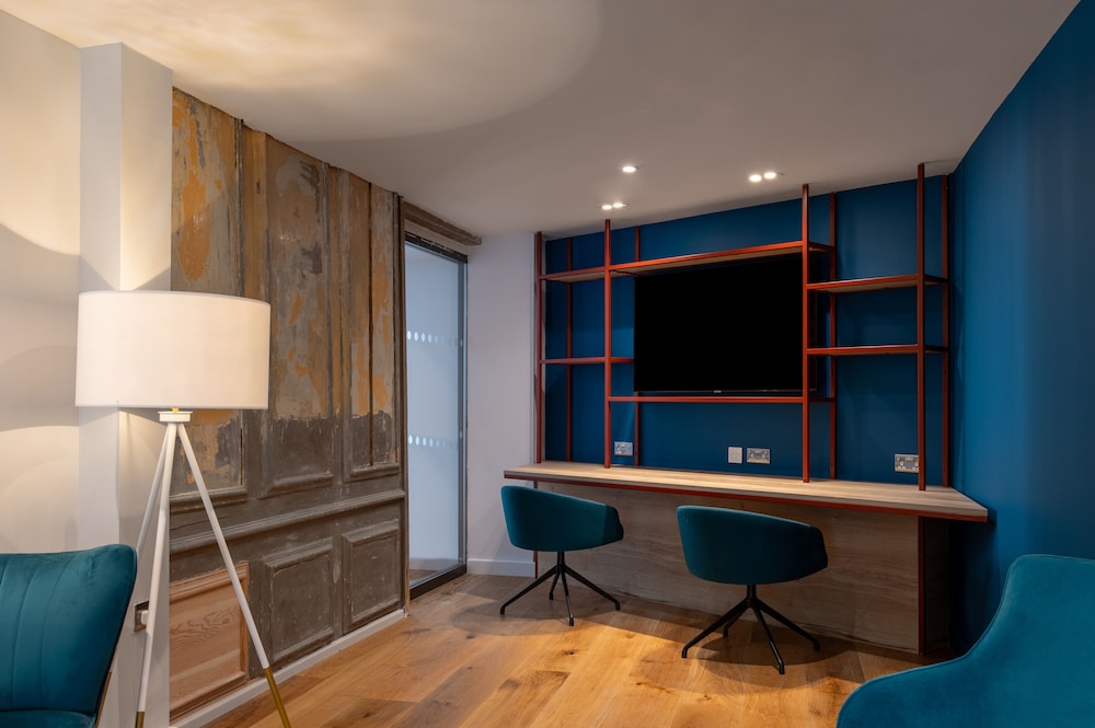 hampton by hilton canterbury
